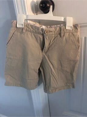 GAP Women's Beige Shorts